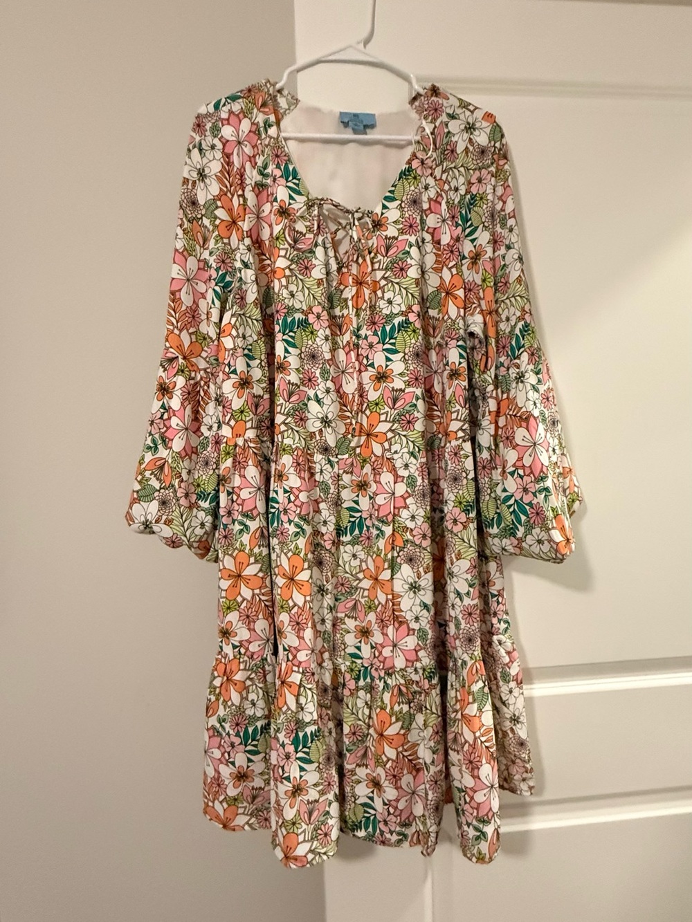 CeCe Light Blue Brand Label Top - Picture 10 of 16